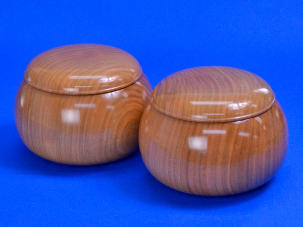 楽天市場】囲碁 木製碁笥 桜 大 ※蛤碁石30号まで収納可能 : 将棋囲碁