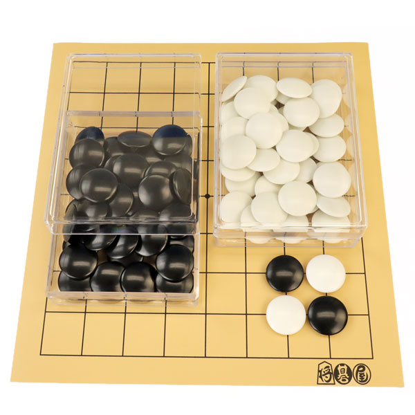 楽天市場】囲碁セット 木製9路盤セット（プラ碁石椿） : 将棋