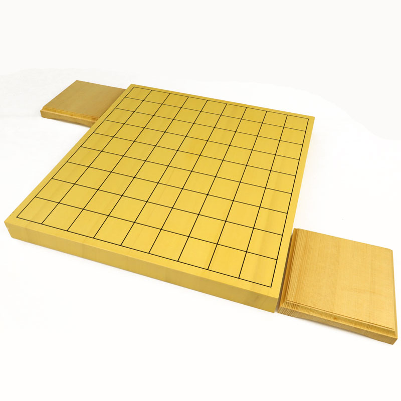 将棋駒、卓上盤、駒台、駒袋、桐箱など。