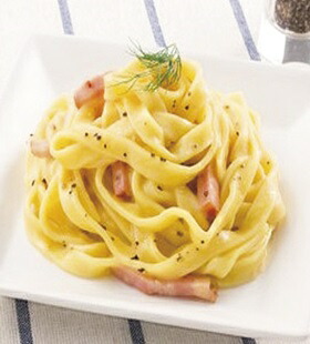 楽天市場 ラ パスタ フェットチーネ 180g 5個入 軽食 朝食 バイキング 簡単 温めるだけ パスタ ぱすた ふぇっとちーね レンジ 業務用食材 食彩ネットショップ