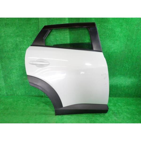 【中古】 CX-3 DKEAW 右リアドア 20S プロアクティブ 4WD マツダ MAZDA ニホンイタ M3Q8 DKY0-72-02XC 47A 55574 2017年9月 PE-VPS