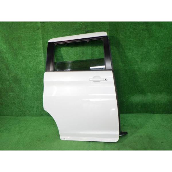 【中古】 デリカD2 MB36S 右リアドア ハイブリッドMZ 三菱 MITSUBISHI ニホンイタ M28Q8 MQ511169 ZVR 55558 2018年12月 K12C|鈴木商会 店