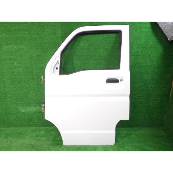 【中古】 NV100クリッパー DR17V 左フロントドア DX 4WD 日産 NISSAN ニホンイタ M2808 80101-4A01H 26U 55585 2017年4月 R06A 21,490円