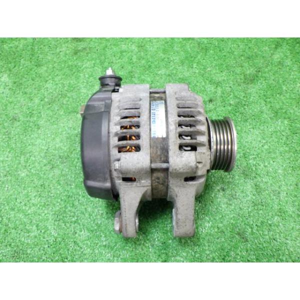 【中古】 アルト HA36V オルタネーター・ダイナモ VP 4WD スズキ SUZUKI デンソー 31400-74P00,104211-2150 31400-74P00 26U 55558 2016年7月 R06A