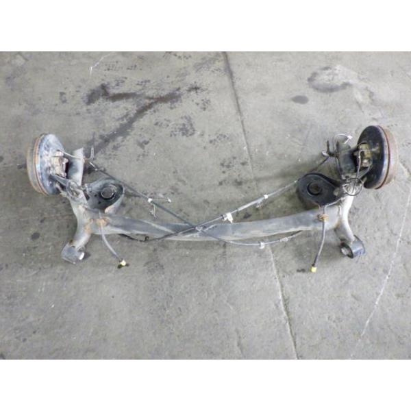 【中古】 ポルテ NCP145 リアアクスルビーム Y 4WD 42101-52152 70