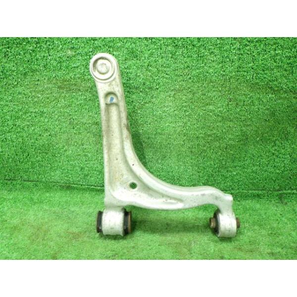 【中古】 レクサス SC UZZ40 右リアアッパーアーム SC430 48770-24060 77