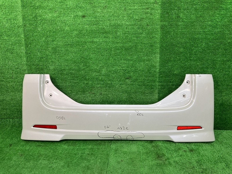 【中古】 タント L385S リアバンパー・リヤバンパー カスタムXスペシャル 4WD 52159-B2420-A0 W24 9,979円
