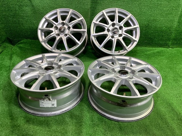 【中古】 社外 シュナイダー15インチ 6J 5穴 4本 114.3 +45 ホイール アルミ シルバー|鈴木商会 店