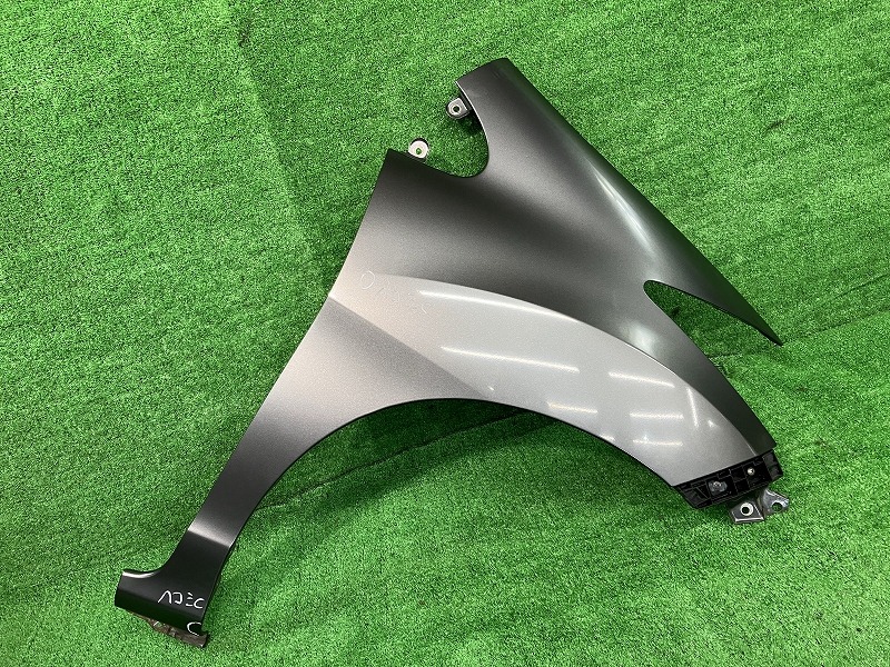 【中古】 フリード GB3 右フロントフェンダー GH 7人 60211-SYY-J00ZZ NH737M