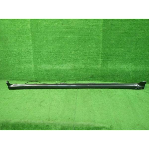 【中古】 シエンタ NCP81G 右サイドステップ・サイドスポイラー Xリミテッド 1G3
