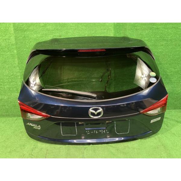【中古】 アクセラ BM5AS バックドア・リアゲート 15S 4WD ニホンイタ M31Q8 BHY2-62-02XA 42M