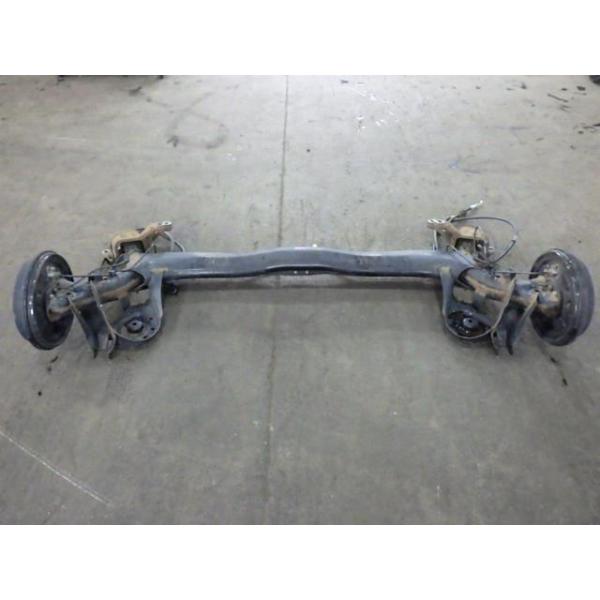 【中古】 フリード GB3 リアアクスルビーム G ジャストセレクション 7人 42100-SYY-030 NH700M