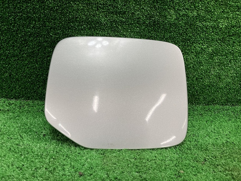 【中古】 ランドクルーザープラド RZJ95W フューエルリッド・燃料給油口カバー ロングワイド TX 5人 77350-60020 K73