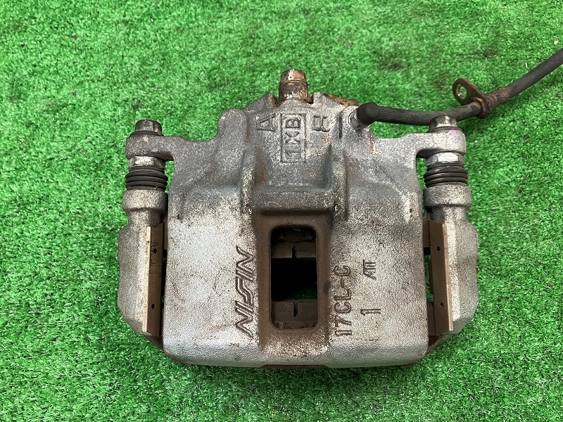 【中古】 オデッセイ RB2 左フロントキャリパー M 4WD ホンダ HONDA AISIN 17CL-C 45019-SFE-J10 NH623M ステーションワゴン 2003年10月 K24A