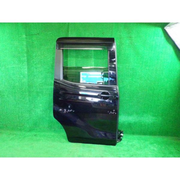 【中古】 eKスペース B11A 右リアドア カスタムT 4WD ニホンイタ M31Q8 5730B476 X42