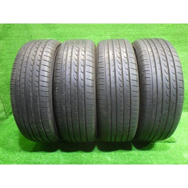 【中古】 YOKOHAMA サマー ヨコハマ ブルーアースRV-02 205/65R16 4本 7ミリ 2018年 タイヤ 16インチ 夏