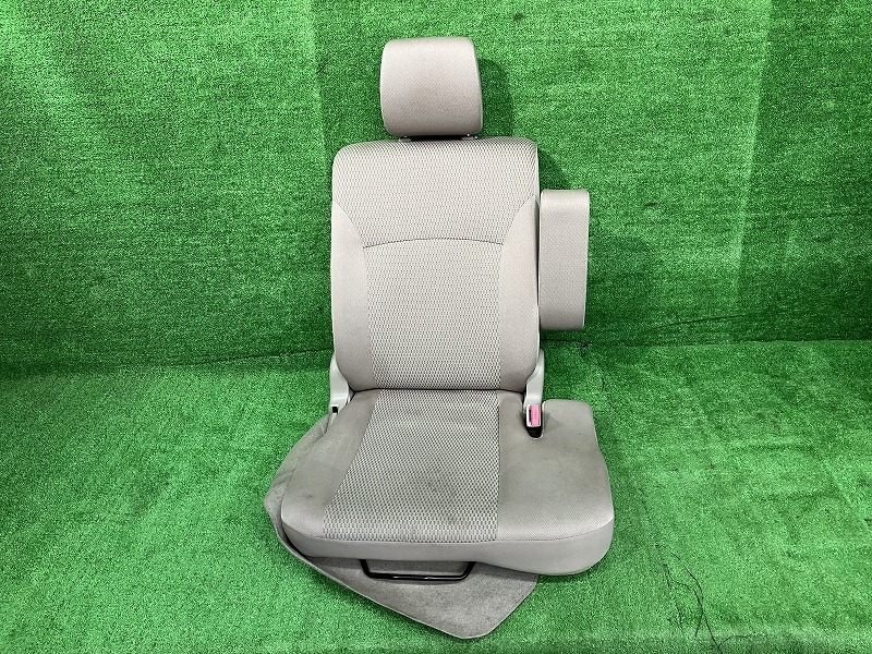 【中古】 エブリィ DA17W ドライバーシート・運転席シート PZターボ 4WD Z7T