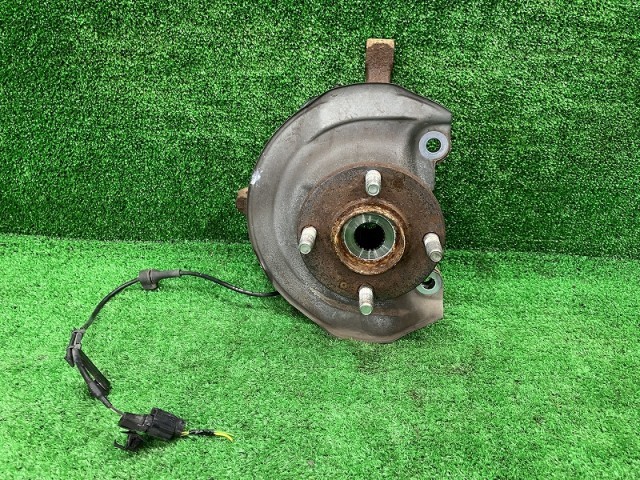 【中古】 デイズ B45W 右フロントナックルハブ ハイウェイスター Gターボ プロパイロットED 40014-7NB0C QBB