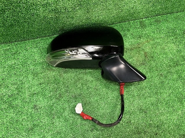 【中古】 プリウスα ZVW41W 右サイドミラー・ドアミラー S 5人 ムラカミ 9851 87910-47270 202