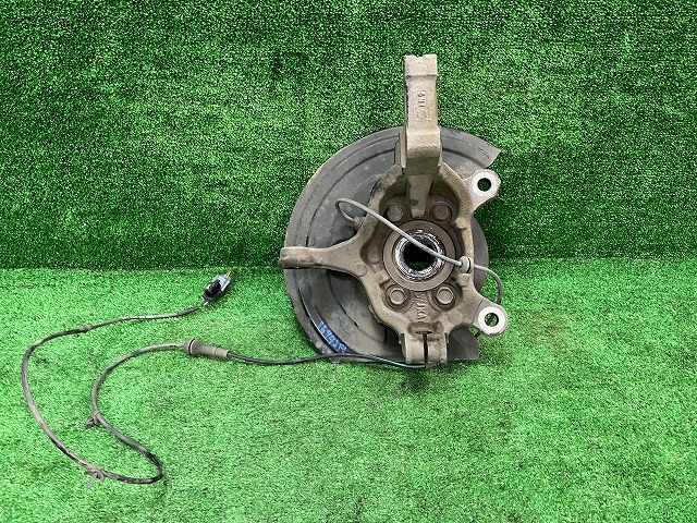 【中古】 シルフィ TB17 左フロントナックルハブ G 40015-1KA1A KH3