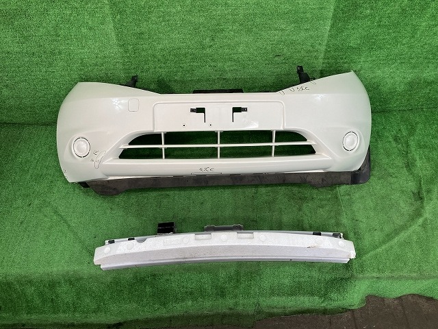 【中古】 ノート E12 フロントバンパー X DIG-S 62022-3VA1B QAB