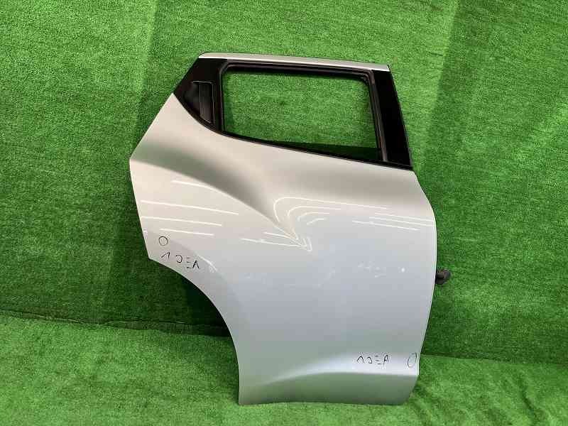 【中古】 ジューク NF15 右リアドア ニスモ 4WD アサヒ M2L3 H210M-1KLMA K23