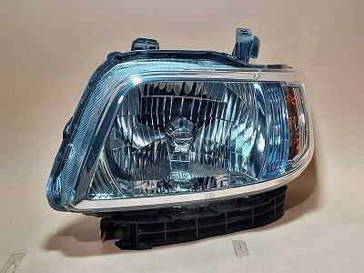 【中古】コーティング済 ゼスト JE2 左ヘッドランプ・ヘッドライト Dスペシャル コイト 100-22621 33151-SYA-J01 NH716M