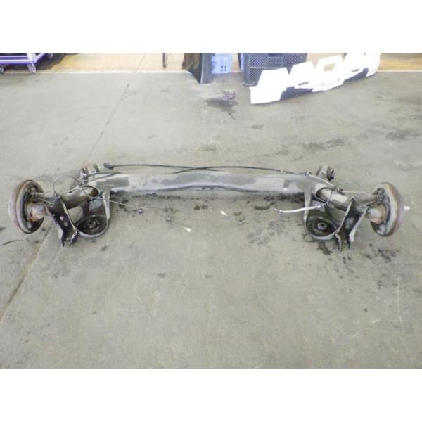 【中古】 フィット GE6 リアアクスルビーム G 42100-TF0-902 NH624P