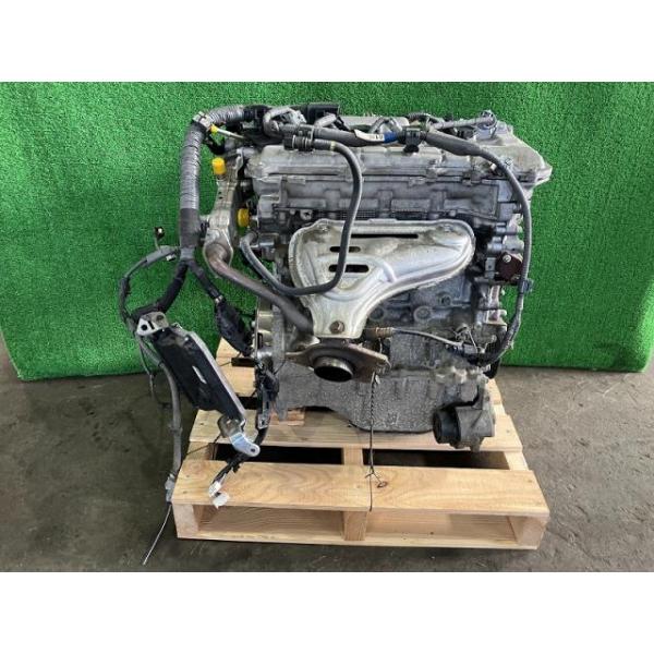【中古】 プリウス ZVW30 エンジンASSY S 19000-37470 1F7
