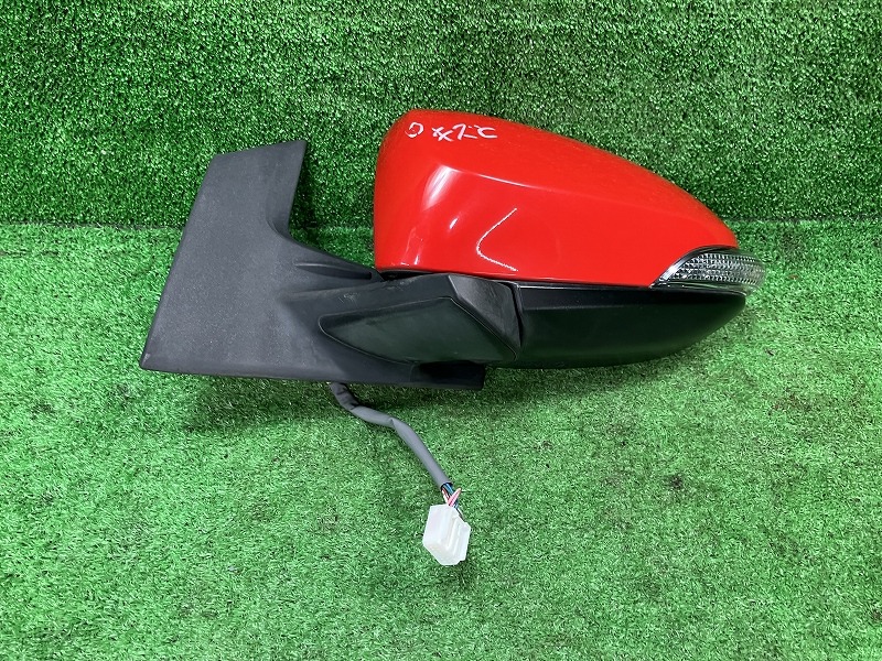 【中古】 アクア NHP10 左サイドミラー・ドアミラー G トーカイリカ TR1001 87940-52D50 3P0