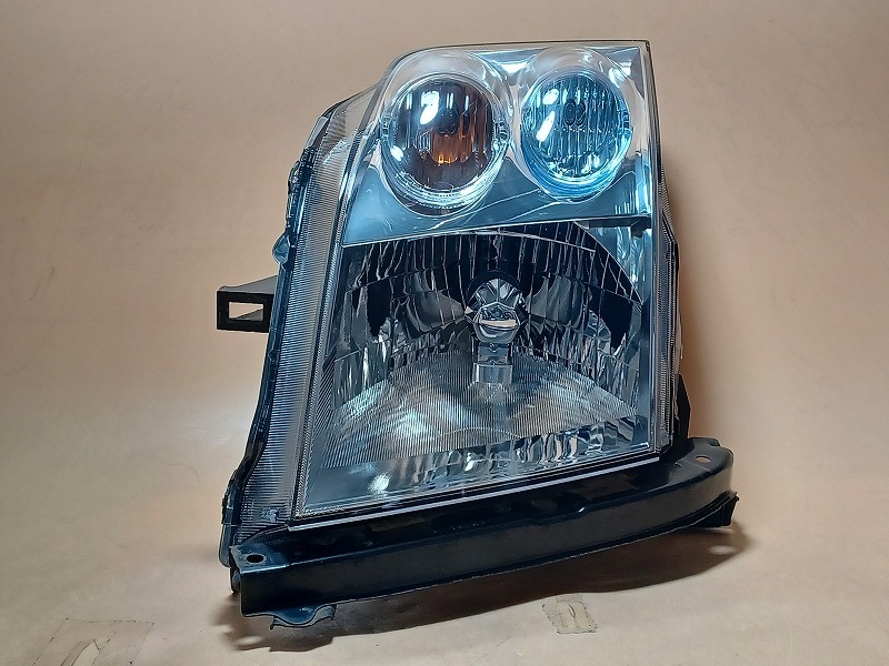 【中古】コーティング済 モビリオ GB2 左ヘッドランプ・ヘッドライト W コイト 100-22530 33151-SCC-J21 NH675M