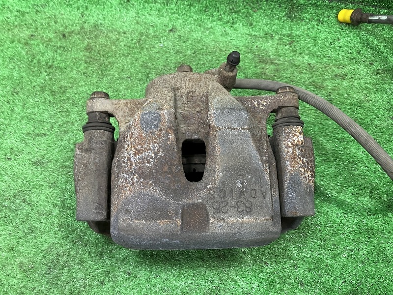 【中古】 ヴォクシー ZRR75G 左フロントキャリパー トランス-X 4WD 5人 47750-28580 9AF 5,861円