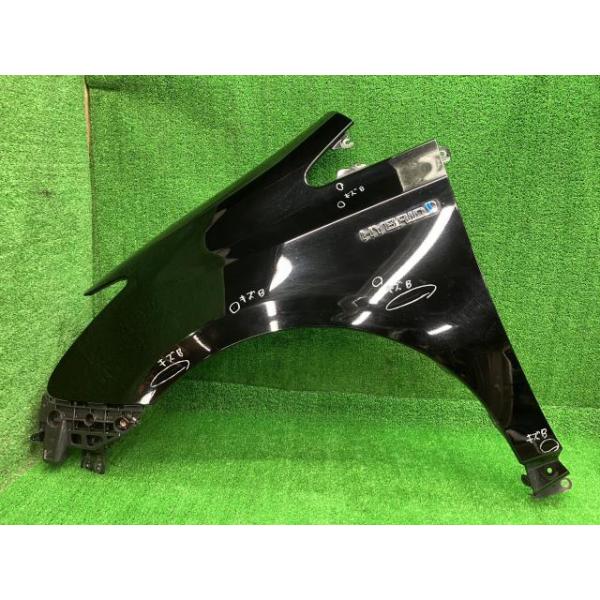 【中古】 プリウスα ZVW40W 左フロントフェンダー G 7人 53802-47080 202