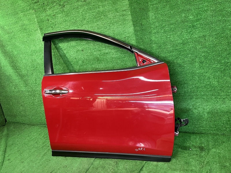 【中古】 エクストレイル NT32 右フロントドア 20Xエマージェンシー 4WD 7人 ニホンイタ M308 H010M-4CBMA AX6