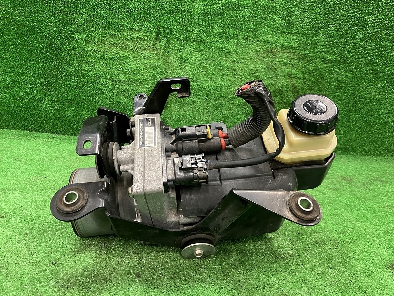 【中古】 エルグランド TNE52 パワステベーンポンプ・パワステポンプ 250ハイウェイスター 4WD 7人 JTEKT 149150247 49110-1JA5E GAE