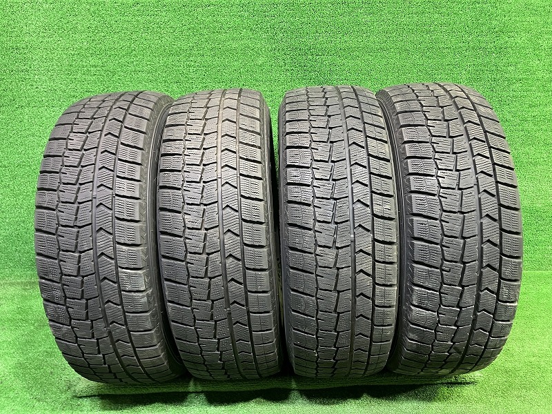【中古】 DUNLOP スタッドレス ダンロップ ウィンターマックスWM02 225/60R17 4本 2ホン6ミリ 2ホン7ミリ タイヤ 17インチ 冬