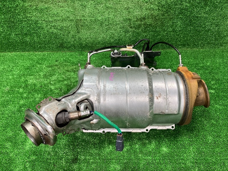 【中古】 ハイエース GDH206K 触媒 ロングDX 4WD 3/6人 25051-11060 209