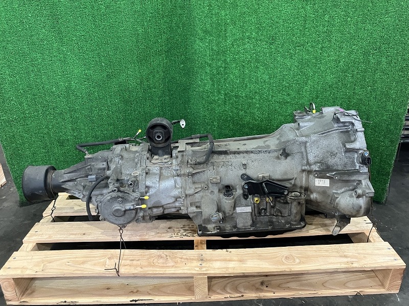 【中古】 NV350キャラバン VW6E26 オートマミッション・ATミッション ロング低床DX 4WD 6人 31000-3XN4E