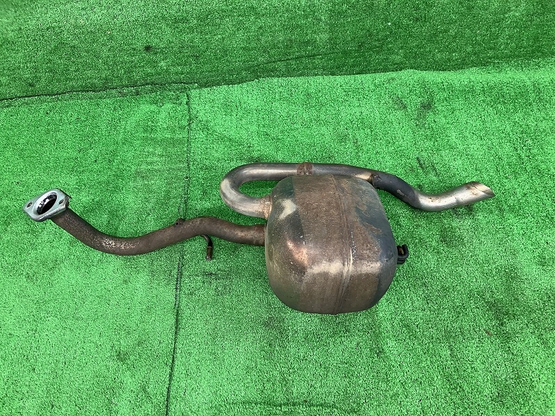 【中古】 アクア NHP10 リアマフラー・メインマフラー S 17430-21870 8T7