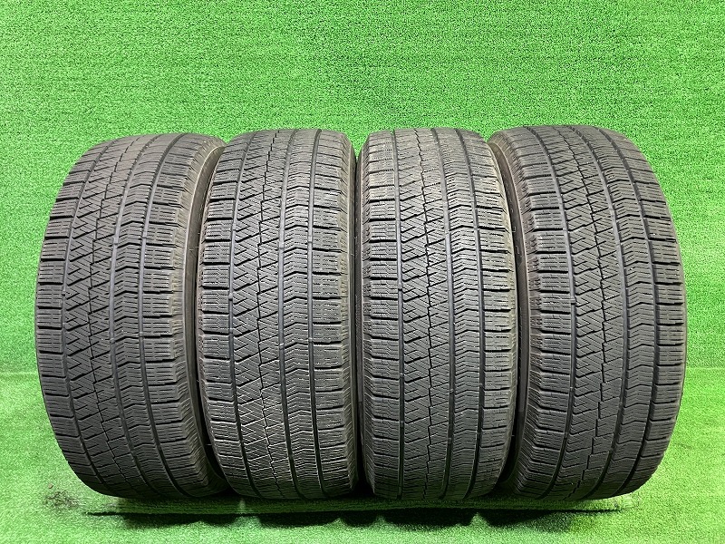 【中古】 BRIDGESTONE スタッドレス ブリヂストン ブリザックVRX2 205/55R17 4本 6ミリ 2021年 タイヤ 16インチ 冬 35,321円
