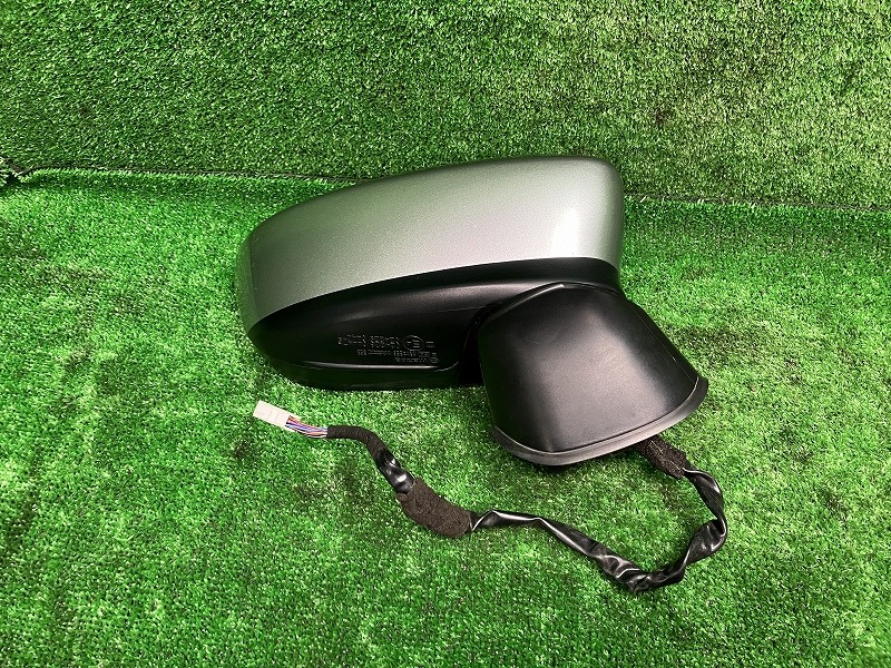 【中古】 アクセラ BM5AS 右サイドミラー・ドアミラー 15S 4WD イシザキ 539,540 BLD2-69-121D 38P