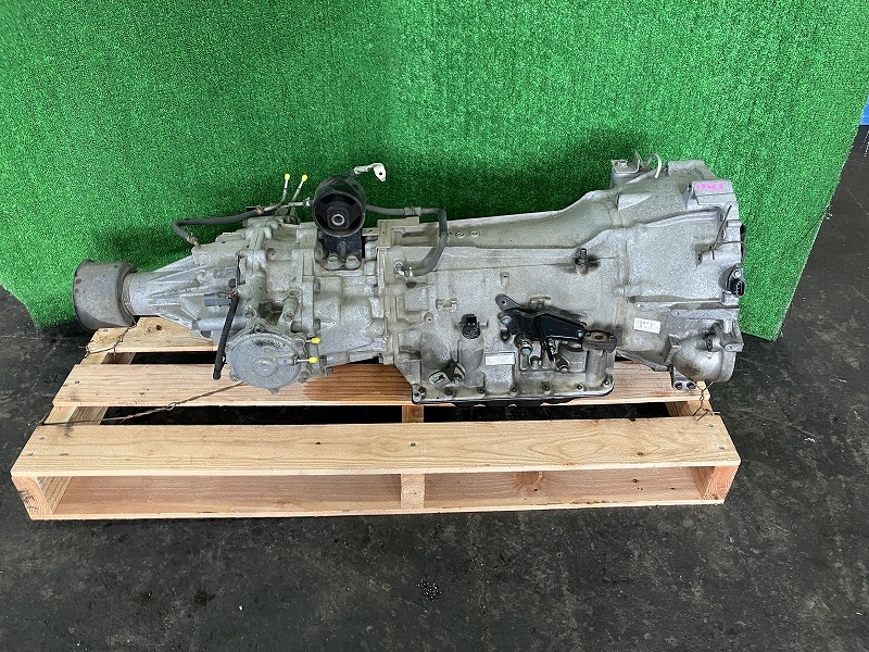 【中古】 NV350キャラバン VW6E26 オートマミッション・ATミッション ロング低床DX 4WD 6人 31000-3XN4E