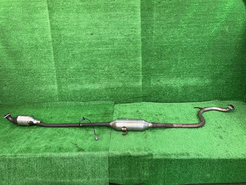 【中古】 ヴィッツ SCP90 フロントエキゾーストパイプ・フロントパイプ Fリミテッド 17410-23150 9AE