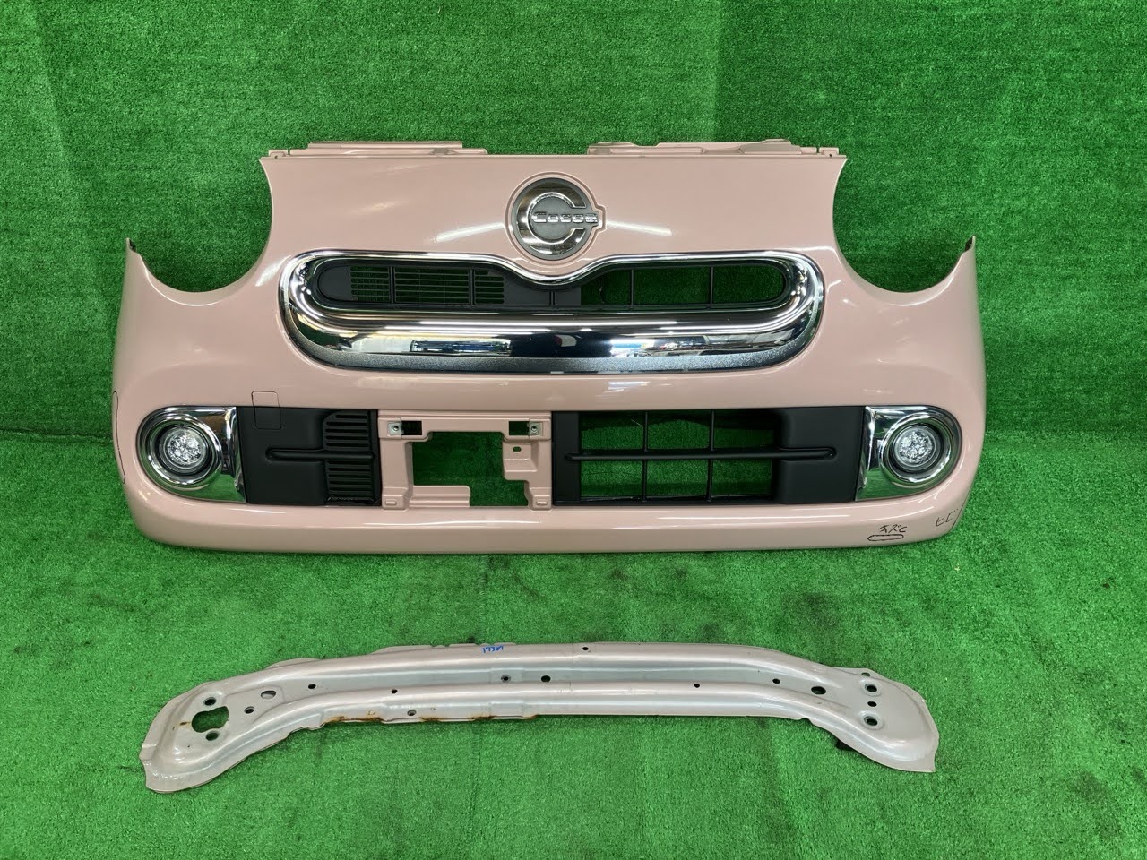 【中古】 ミラココア L685S フロントバンパー ココアプラスXスマートセレクションSN 4WD 52101-B2A20-D2 X82