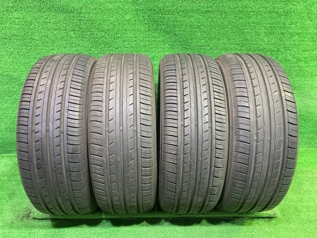 【中古】 YOKOHAMA サマー ヨコハマ ブルーアースESES32 205/55R16 4本 5ミリ 2023年 タイヤ 16インチ 夏