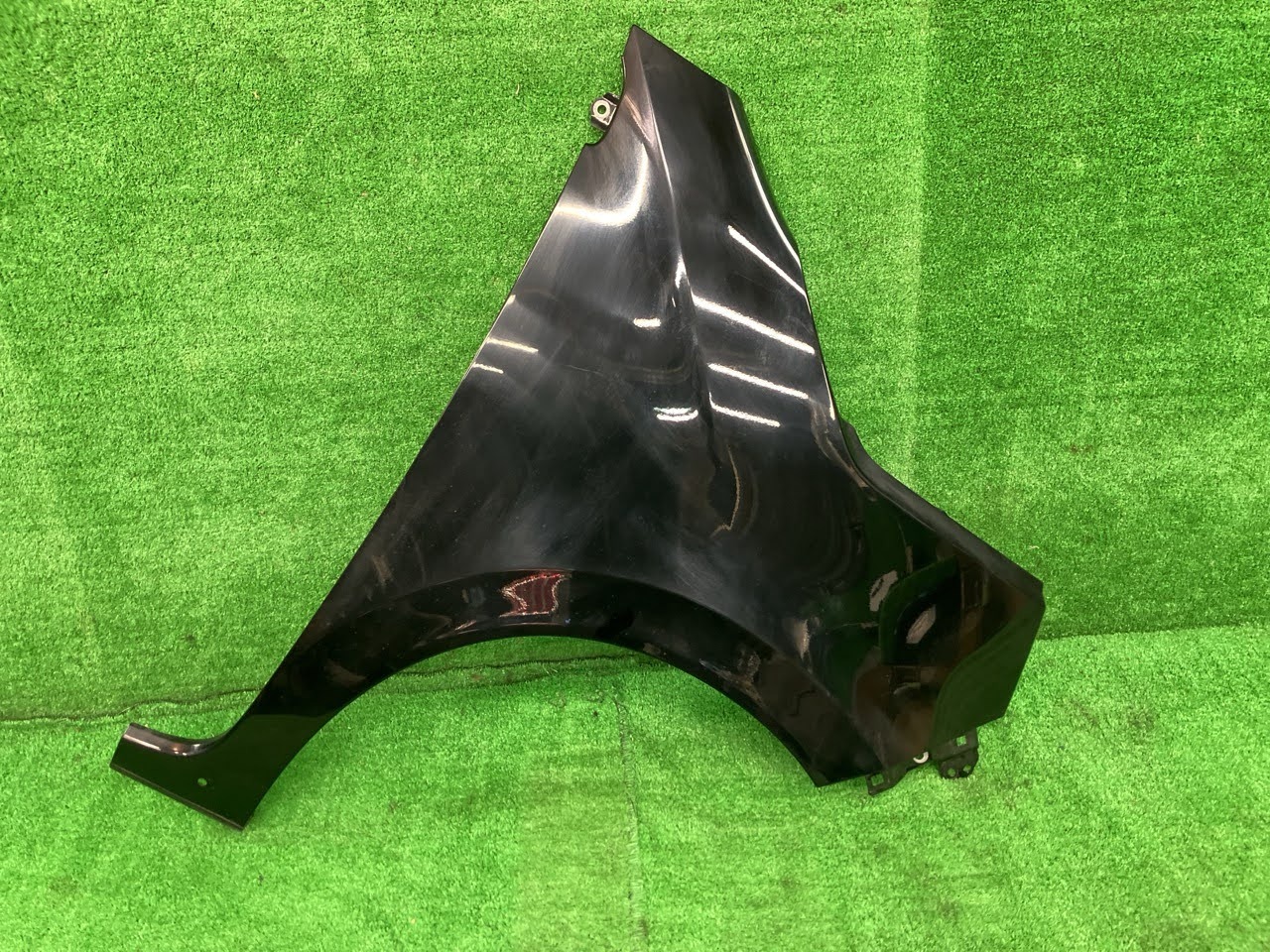 【中古】 N-WGN JH4 右フロントフェンダー カスタムL ターボホンダセンシング 4WD 60211-TKR-J00ZZ NH731P