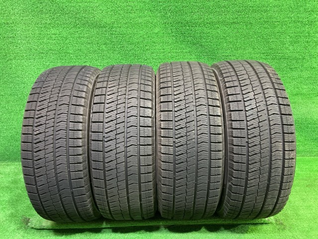【中古】 BRIDGESTONE スタッドレス ブリヂストン ブリザックVRX2 205/55R16 4本 8ミリ 2023年 タイヤ 16インチ 冬
