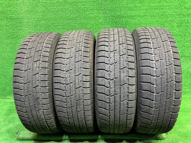 【中古】 TOYO スタッドレス トーヨー ウィンタートランパスTX 215/70R16 4本 6ミリ 2021年 タイヤ 16インチ 冬