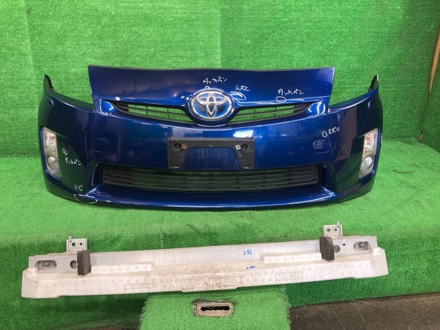【中古】 プリウス ZVW30 フロントバンパー Sツーリングセレクション 52119-47160-J0 8T5