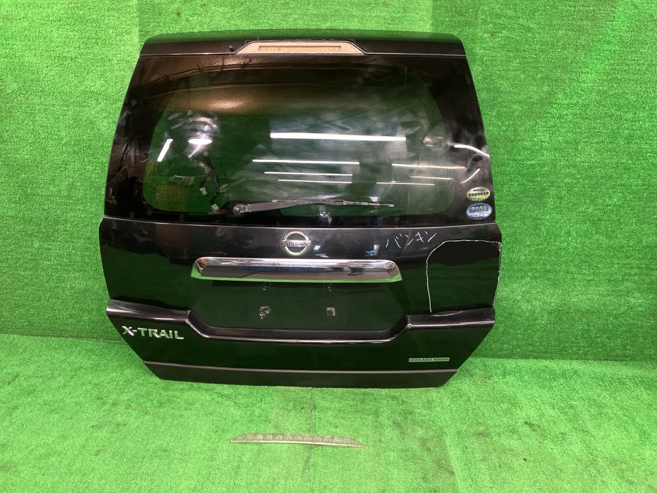 【中古】 エクストレイル NT31 バックドア・リアゲート 20S 4WD アサヒ M2L3 K010M-JG0EA G41